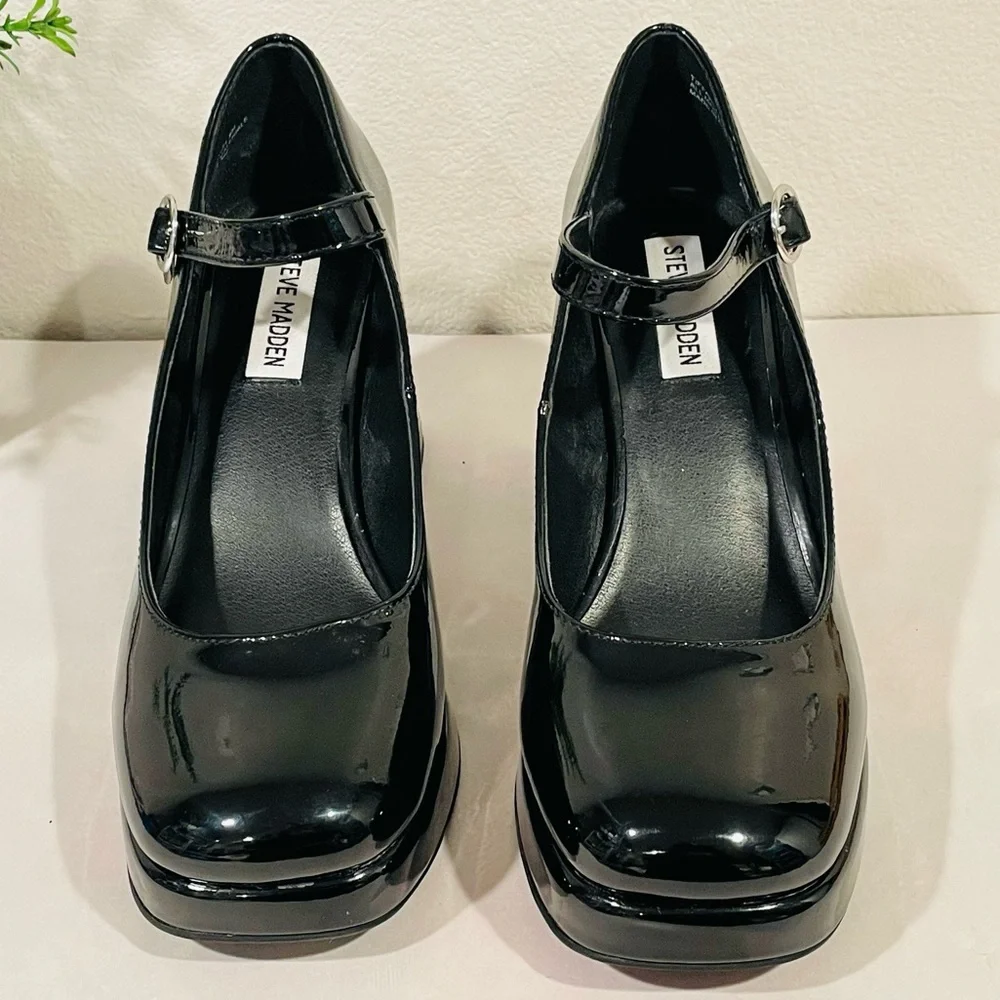 Steve Madden “Tiffane” Black Platform Mary Janes Block Heel Square Toe Shoe EUC